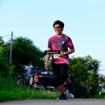 Runner Photo 9159339