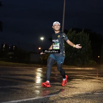 Runner Photo 9159464