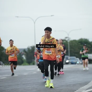 Runner Photo 9159504