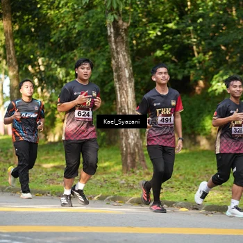 Runner Photo 9159561
