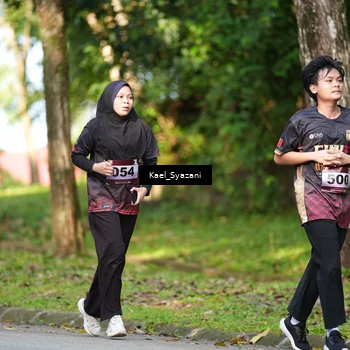 Runner Photo 9159774