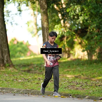 Runner Photo 9160075