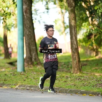 Runner Photo 9160131