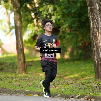 Runner Photo 9160151