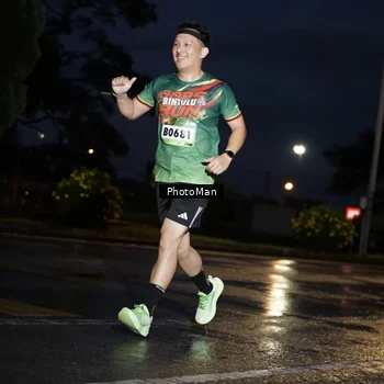 Runner Photo 9160319