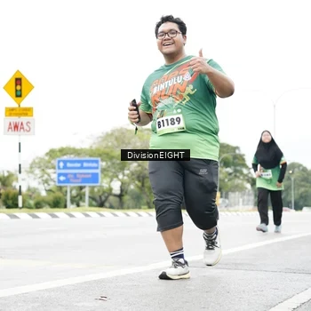 Runner Photo 9160324