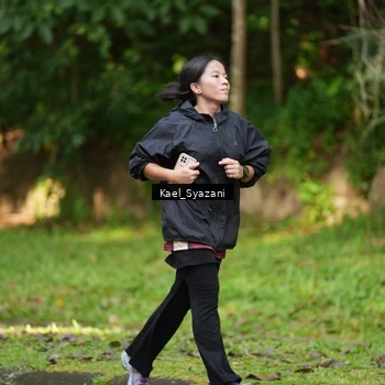 Runner Photo 9160330