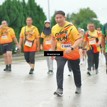 Runner Photo 9160471