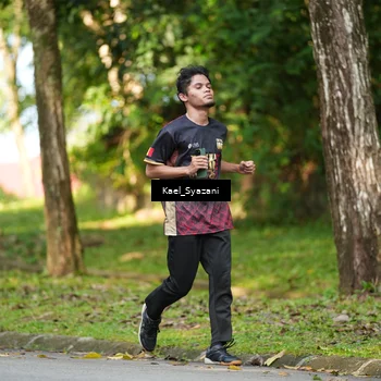 Runner Photo 9160618