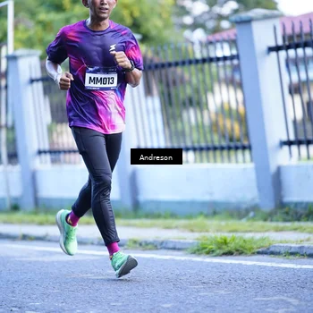 Runner Photo 9160854