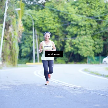 Runner Photo 9161071