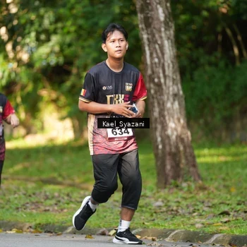 Runner Photo 9161104