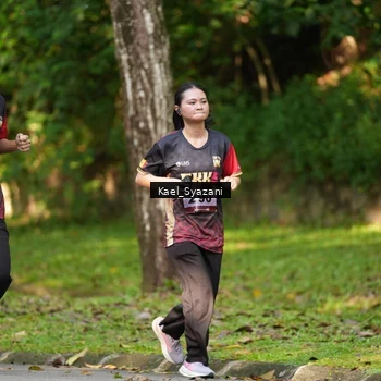 Runner Photo 9161107