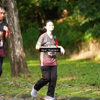 Runner Photo 9161123