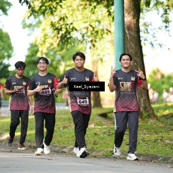 Runner Photo 9161478