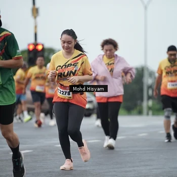 Runner Photo 9161844