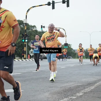 Runner Photo 9162375
