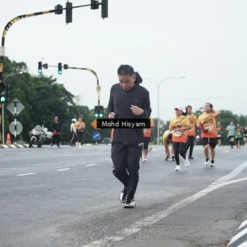 Runner Photo 9162437