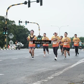 Runner Photo 9162480