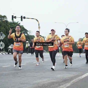 Runner Photo 9162481