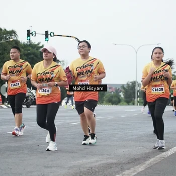 Runner Photo 9162540