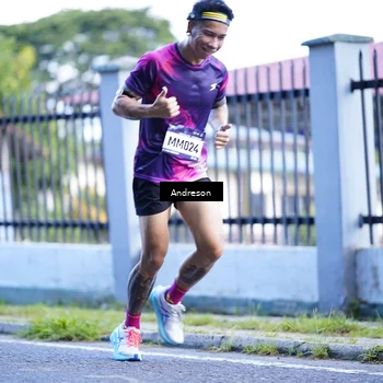 Runner Photo 9163174
