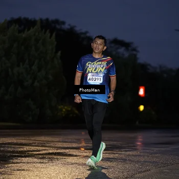 Runner Photo 9163596