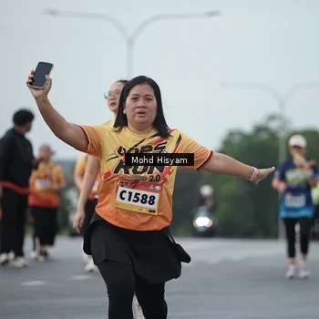 Runner Photo 9164695