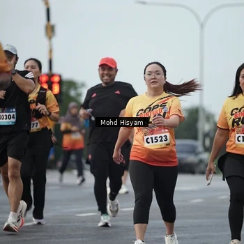 Runner Photo 9164696