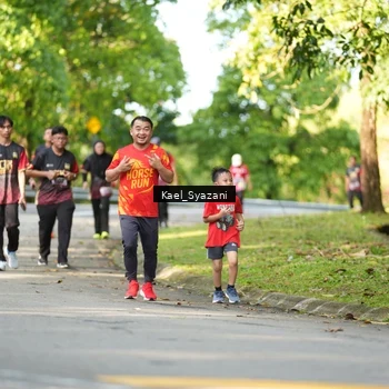 Runner Photo 9164877