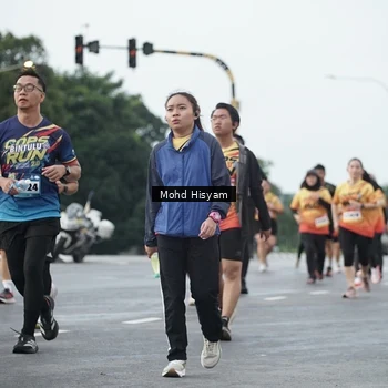 Runner Photo 9164891