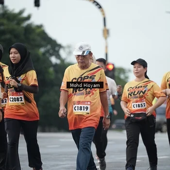 Runner Photo 9165018