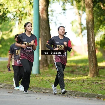 Runner Photo 9165093