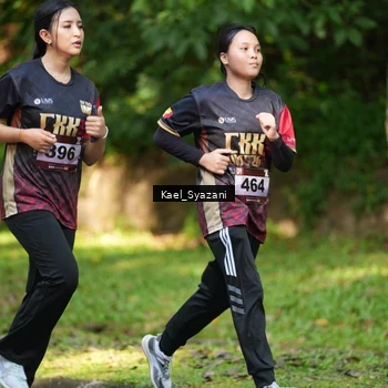 Runner Photo 9165117