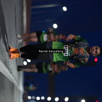Runner Photo 9165118