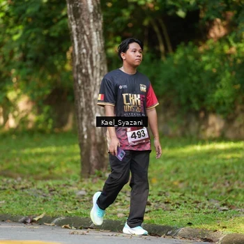 Runner Photo 9165144