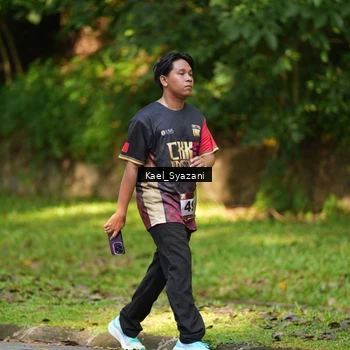 Runner Photo 9165164