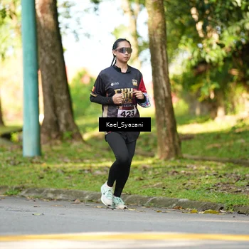 Runner Photo 9165260