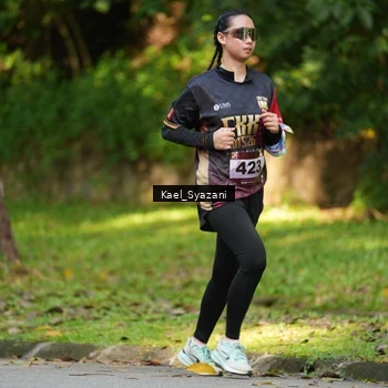 Runner Photo 9165307