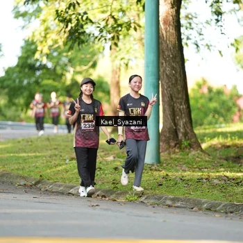 Runner Photo 9165409