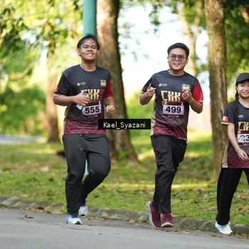 Runner Photo 9165433