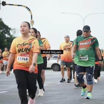 Runner Photo 9165510