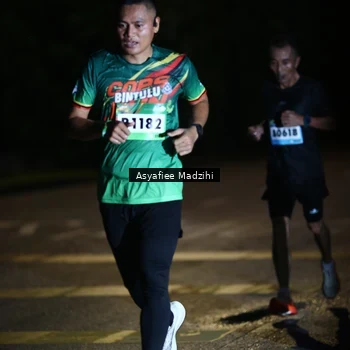 Runner Photo 9165513