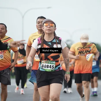 Runner Photo 9165733