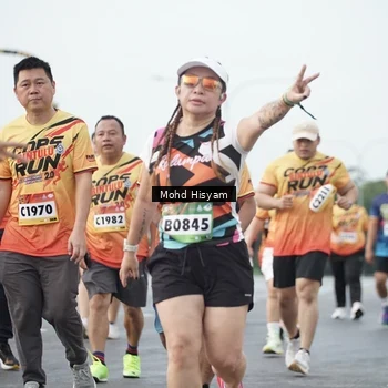 Runner Photo 9165750
