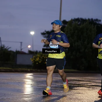 Runner Photo 9165753