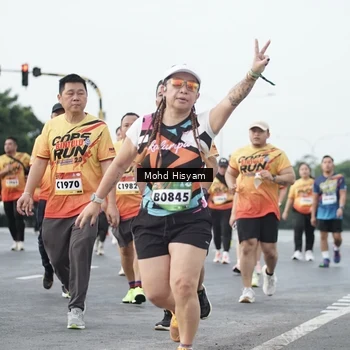Runner Photo 9165763