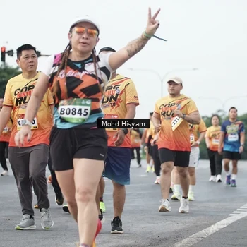 Runner Photo 9165771