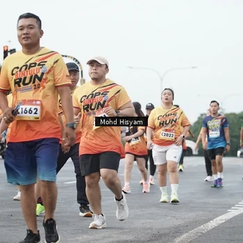 Runner Photo 9165805