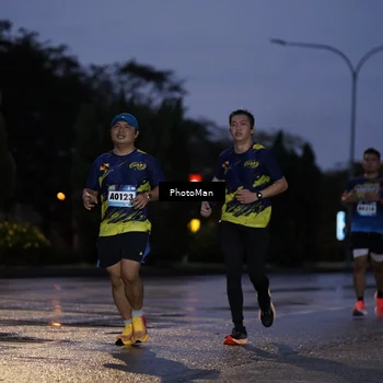 Runner Photo 9165811